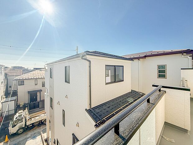 A号棟【眺望】眺望や窓からの景色が良いと、家で過ごす時間も快適です。