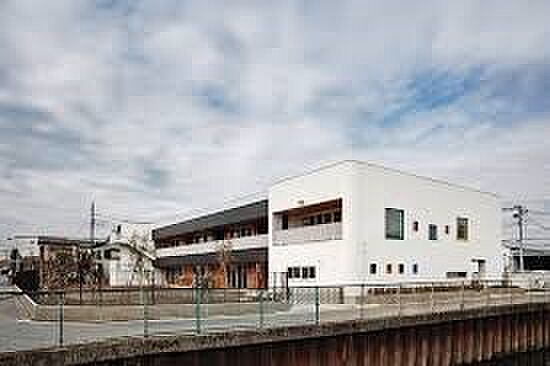 幼稚園・保育園 1097m はちまんぎ保育園