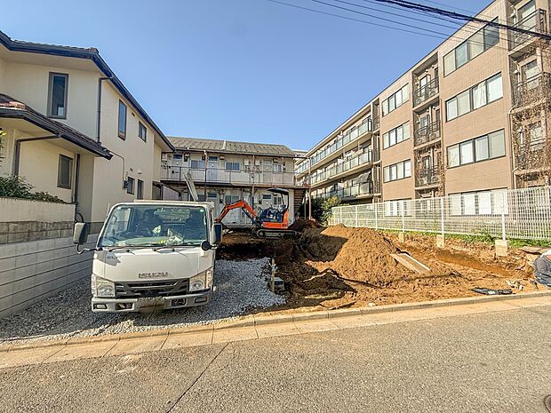 【現地土地写真】人生でいちばん大きなお買い物ですので、ゆっくりご見学ください。