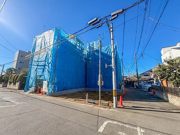 【外観】家は一生のお買物。自分ならではの家族ならではの、家にしたい。書斎を設ける。子どものプレイングルームを設ける。趣味のオーディオルームを設置する。夢を追うオンリーワンの家です。