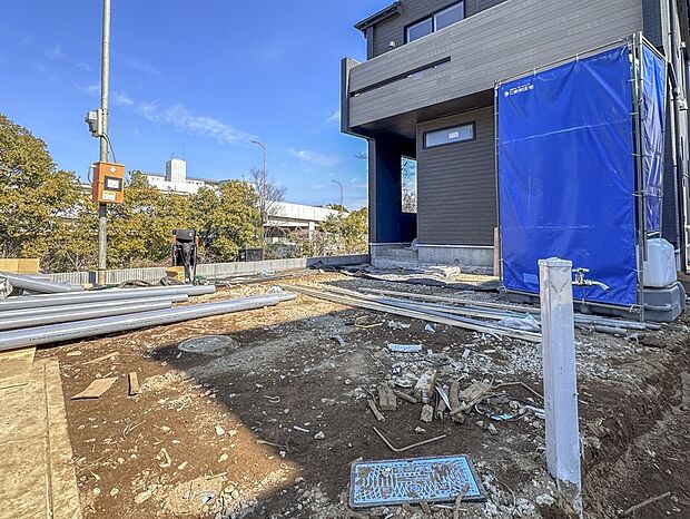 【外観】こちらの物件が少しでも気になるようでしたら、お気軽にお問合せください。人生でいちばん大きなお買い物ですので、ゆっくりご見学ください。ネット上の画像と実際の見学では、リアル感がまるで違…