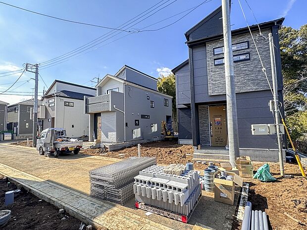 【外観】こちらの物件が少しでも気になるようでしたら、お気軽にお問合せください。人生でいちばん大きなお買い物ですので、ゆっくりご見学ください。ネット上の画像と実際の見学では、リアル感がまるで違…