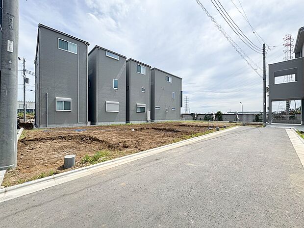 【外観】どこにいても快適に過ごせる住まいは、明るく清潔感あふれる空間。帰るたびにリラックスできる安らぎの場を提供します。