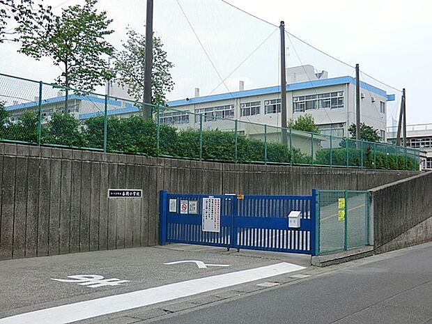 小学校 792m 春岡小学校