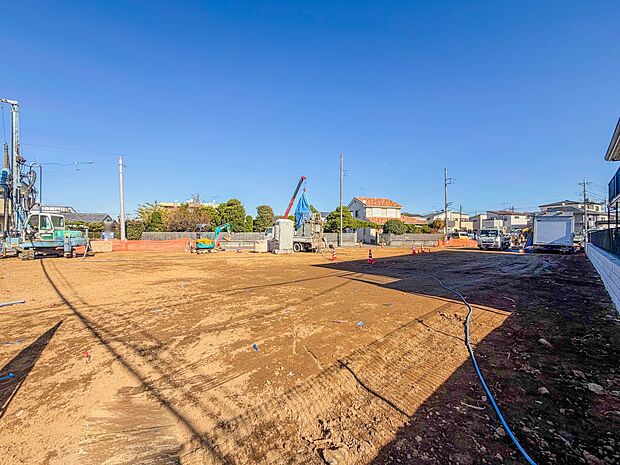 【外観】どこにいても快適に過ごせる住まいは、明るく清潔感あふれる空間。帰るたびにリラックスできる安らぎの場を提供します。