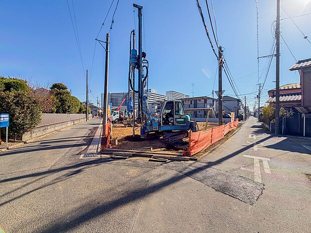 【前面道路】車の通行が少ないので、静かな住環境を維持することができます。
