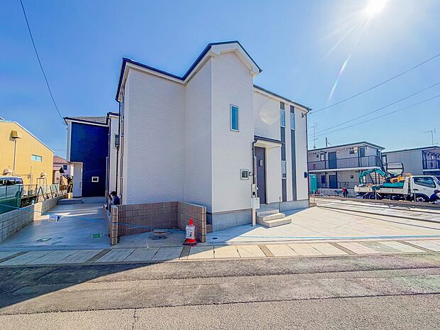 【外観】陽当りや通風性など各所に施された工夫で住みやすさを実現。部屋の大きさや周辺環境・街並など、資料には掲載していない情報が現地にはたくさんございます。是非ご確認下さい。