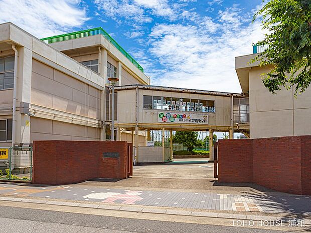 中学校 190m 芝西中学校