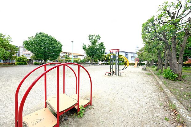 公園 500m 芝塚越公園