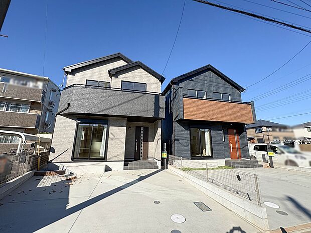 A号棟【外観】こちらの物件が少しでも気になるようでしたら、お気軽にお問合せください。人生でいちばん大きなお買い物ですので、ゆっくりご見学ください。ネット上の画像と実際の見学では、リアル感がま…