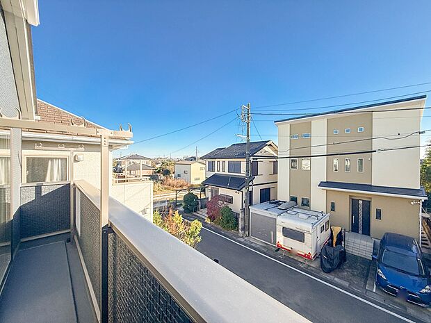 【眺望】眺望や窓からの景色が良いと、家で過ごす時間も快適です。