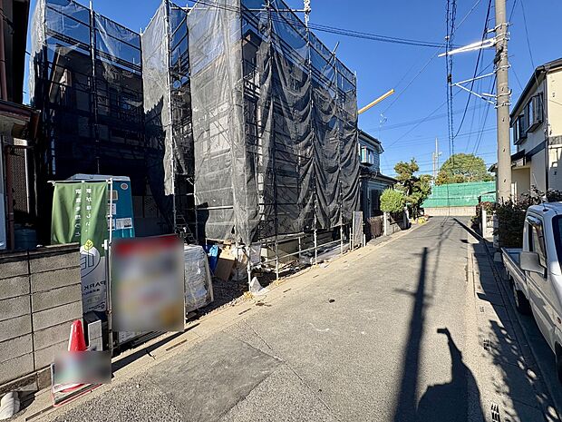 【外観】家族の温かさと陽光の暖かさ、楽しい毎日と明るい未来を予感させる「空間が織り成すひとつ先の住み心地」を演出します。