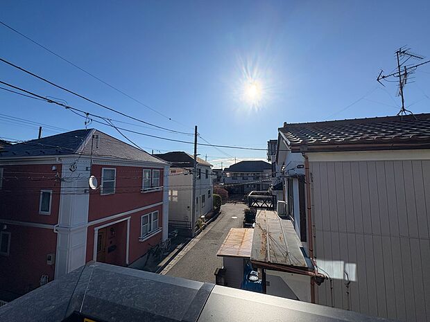 【眺望】眺望や窓からの景色が良いと、家で過ごす時間も快適です。