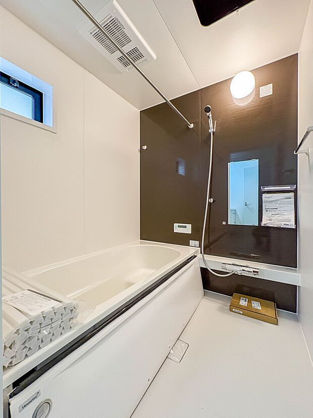 【浴室】一日の疲れを癒してくれるお風呂空間。使いやすさと上質な質感を両立して、単なる習慣から特別な時間に変わるはず。