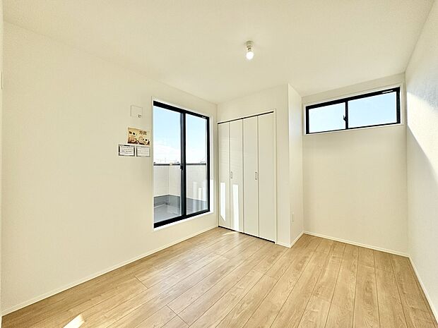 充実した生活は伸びやかな居室空間から始まります。快適に・伸びやかに。心の潤いを求める方々へ。