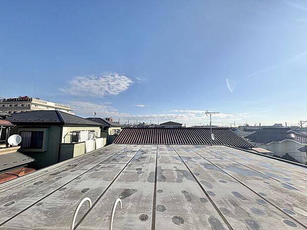 【眺望】眺望や窓からの景色が良いと、家で過ごす時間も快適です。