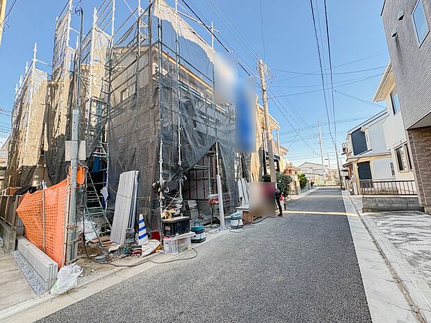 【外観】こちらの物件が少しでも気になるようでしたら、お気軽にお問合せください。人生でいちばん大きなお買い物ですので、ゆっくりご見学ください。ネット上の画像と実際の見学では、リアル感がまるで違…