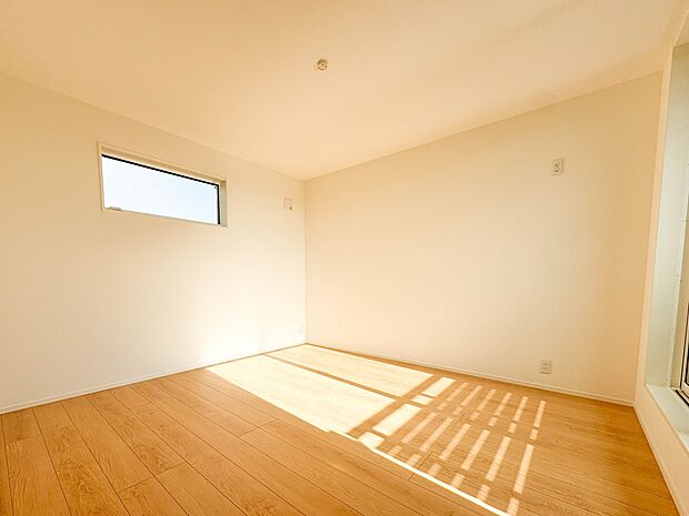 ここから始まる「日常」はご家族にとってかけがえのない時間となります。少しでも豊かに、快適に。そんな想いから本邸宅は生まれました。