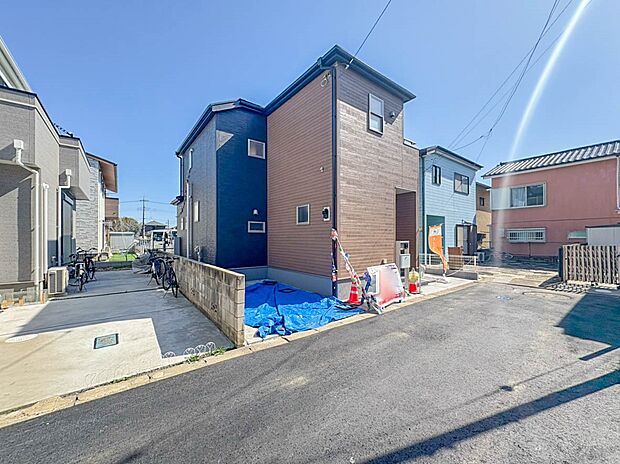 【外観】陽当りや通風性など各所に施された工夫で住みやすさを実現。部屋の大きさや周辺環境・街並など、資料には掲載していない情報が現地にはたくさんございます。是非ご確認下さい。