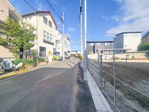 こちらの物件が少しでも気になるようでしたら、お気軽にお問合せください。人生でいちばん大きなお買い物ですので、ゆっくりご見学ください。ネット上の画像と実際の見学では、リアル感がまるで違います。…