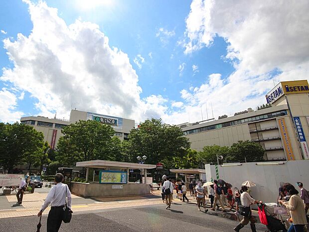 駅 1100m 浦和駅(浦和駅 徒歩11分)