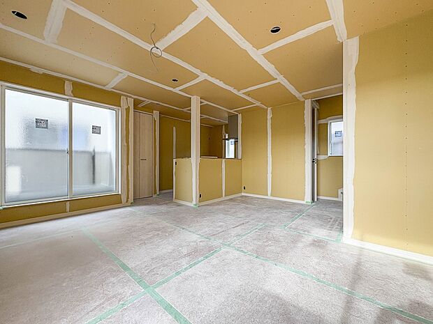 【LDK17.1帖】まもなく内装も完成予定です。お部屋の雰囲気はご覧いただけるようになりました。