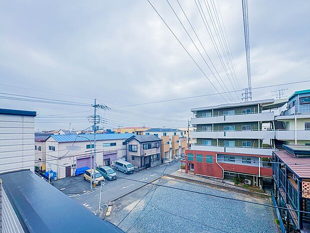 【眺望】眺望や窓からの景色が良いと、家で過ごす時間も快適です。