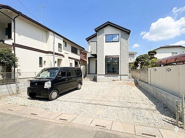 【外観】こちらの物件が少しでも気になるようでしたら、お気軽にお問合せください。人生でいちばん大きなお買い物ですので、ゆっくりご見学ください。ネット上の画像と実際の見学では、リアル感がまるで違…