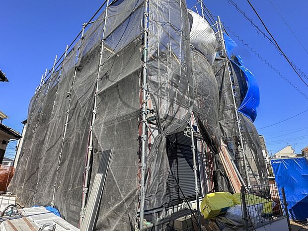 【外観】こちらの物件が少しでも気になるようでしたら、お気軽にお問合せください。人生でいちばん大きなお買い物ですので、ゆっくりご見学ください。ネット上の画像と実際の見学では、リアル感がまるで違…