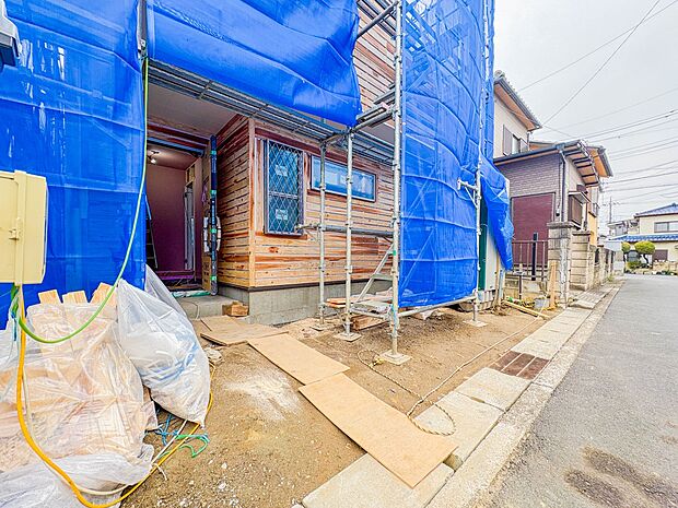 【庭】プランター等をおいてガーデニングが楽しめます。