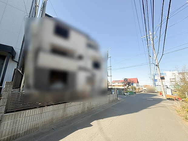 1号棟【外観】こちらの物件に少しでもご興味がありましたら、お気軽にお電話下さい。ネット上で「見えない物」「わからない事」でも、実際にご見学いただくことで、手に取るようにおわかりいただけるはず…