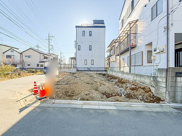 1号棟【外観】こちらの物件に少しでもご興味がありましたら、お気軽にお電話下さい。ネット上で「見えない物」「わからない事」でも、実際にご見学いただくことで、手に取るようにおわかりいただけるはず…