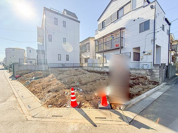 1号棟【外観】こちらの物件に少しでもご興味がありましたら、お気軽にお電話下さい。ネット上で「見えない物」「わからない事」でも、実際にご見学いただくことで、手に取るようにおわかりいただけるはず…