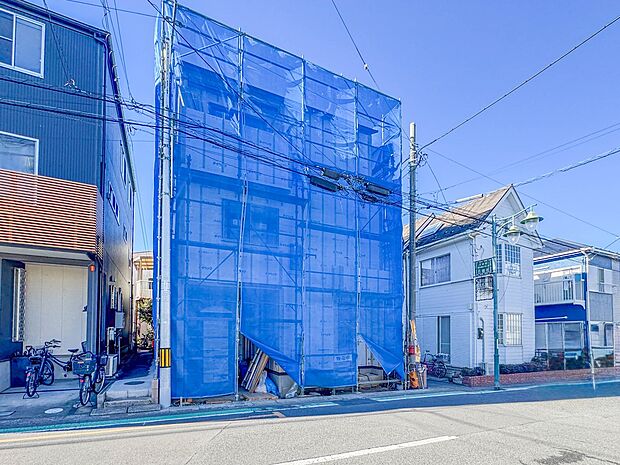 【外観】陽当りや通風性など各所に施された工夫で住みやすさを実現。部屋の大きさや周辺環境・街並など、資料には掲載していない情報が現地にはたくさんございます。是非ご確認下さい。