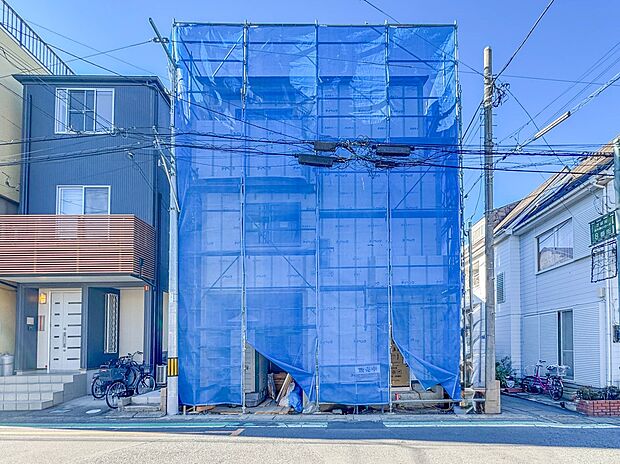 【外観】こちらの物件が少しでも気になるようでしたら、お気軽にお問合せください。人生でいちばん大きなお買い物ですので、ゆっくりご見学ください。ネット上の画像と実際の見学では、リアル感がまるで違…