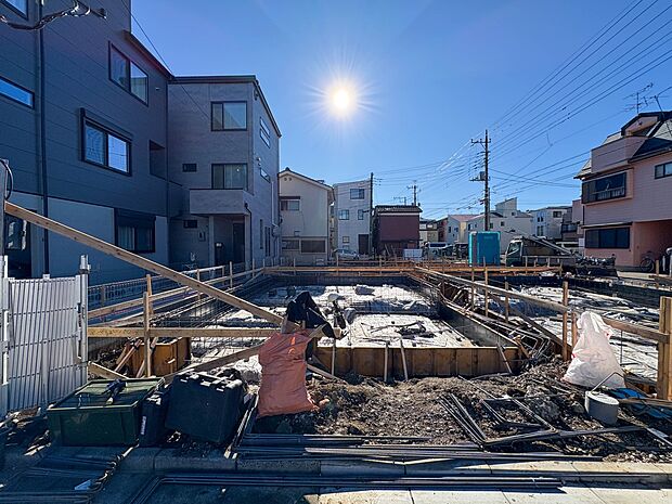 【外観-2号棟-】JR埼京線・武蔵野線の2路線利用可能な『武蔵浦和』駅徒歩14分の好立地。  デザイン性の高い、全4棟となっております。