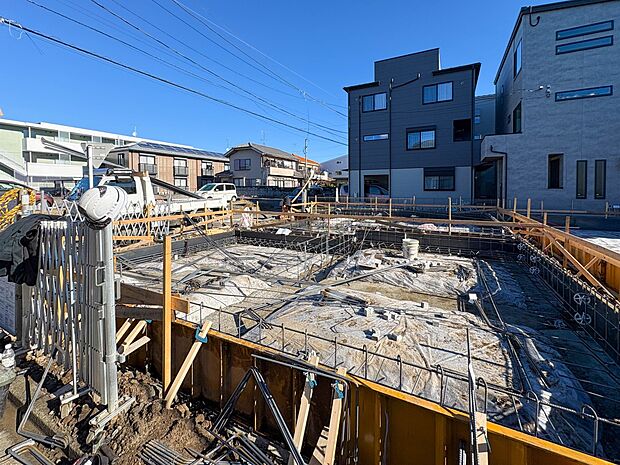 【外観-1号棟-】JR埼京線・武蔵野線の2路線利用可能な『武蔵浦和』駅徒歩14分の好立地。 デザイン性の高い、全4棟となっております。