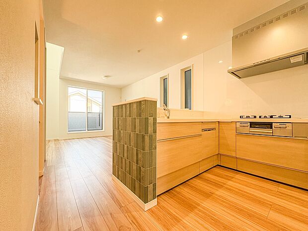 【LDK17.62帖】ホームパーティーでもゲストと一緒に料理を楽しみながら楽しい時間を過ごせそう。