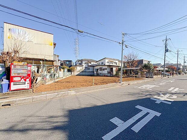 3号棟【外観】家族の温かさと陽光の暖かさ、楽しい毎日と明るい未来を予感させる「空間が織り成すひとつ先の住み心地」を演出します。