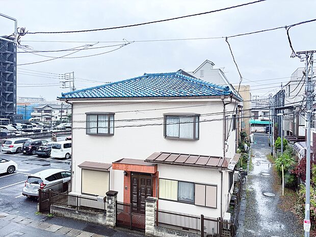 【眺望】少し優雅に、眺望の良い部屋で新生活をしてみませんか?眺望や窓からの景色が良いと、家で過ごす時間も快適です。