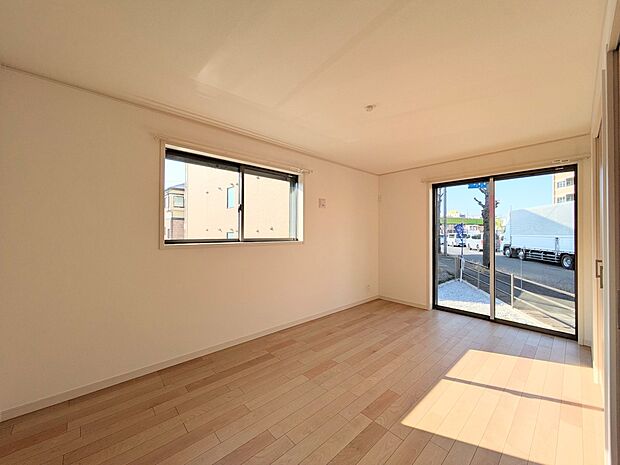 部屋の快適性を追求していくと、内装はシンプルになります。そしてポイント、ポイントにアクセントをつけて、リズムをつくる。シンプルな内装とは、リズミカルな内装と気づきます。