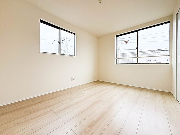 【洋室6帖】充実した生活は伸びやかな居室空間から始まります。快適に・伸びやかに。心の潤いを求める方々へ。