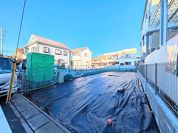 ここから始まる「日常」はご家族にとってかけがえのない時間となります。少しでも豊かに、快適に。そんな想いから本邸宅は生まれました。