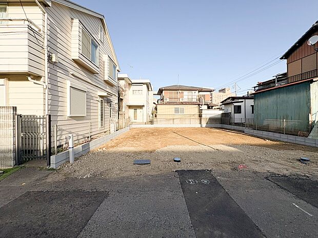 【ひとつ先の住み心地】家族の温かさと陽光の暖かさ、楽しい毎日と明るい未来を予感させる「空間が織り成すひとつ先の住み心地」を演出します。