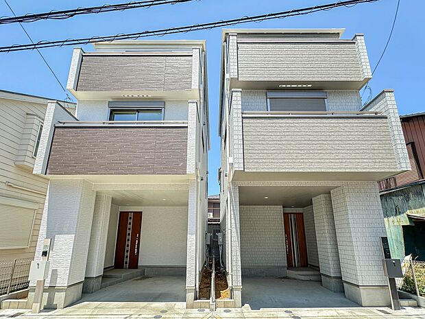 【郵便ポスト】シンプルかつシャープな郵便ポスト。