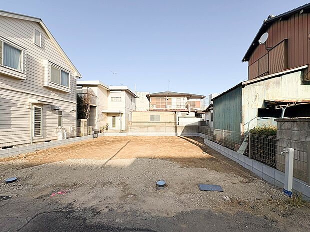 【ひとつ先の住み心地】家族の温かさと陽光の暖かさ、楽しい毎日と明るい未来を予感させる「空間が織り成すひとつ先の住み心地」を演出します。
