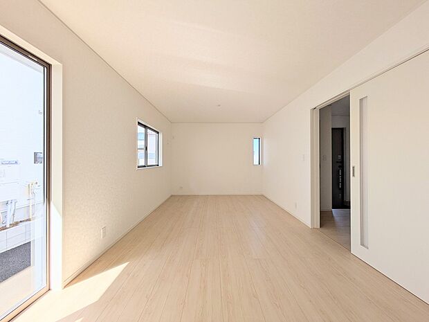 会話でホッとコミュニケーションできるリビング。料理でホッとハピネスになるキッチンなど。人をホッとさせる最新設備・仕様を採用しています。