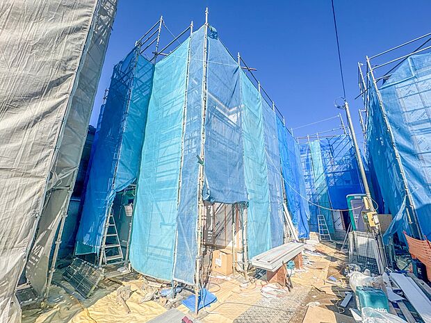 【外観】陽当りや通風性など各所に施された工夫で住みやすさを実現。部屋の大きさや周辺環境・街並など、資料には掲載していない情報が現地にはたくさんございます。是非ご確認下さい。