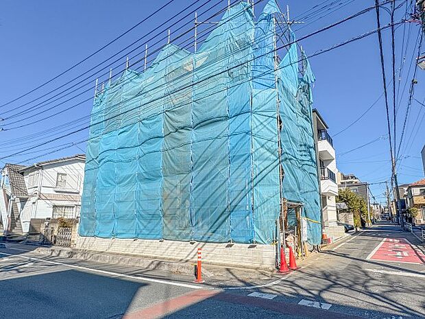 こちらの物件が少しでも気になるようでしたら、お気軽にお問合せください。人生でいちばん大きなお買い物ですので、ゆっくりご見学ください。ネット上の画像と実際の見学では、リアル感がまるで違います。…