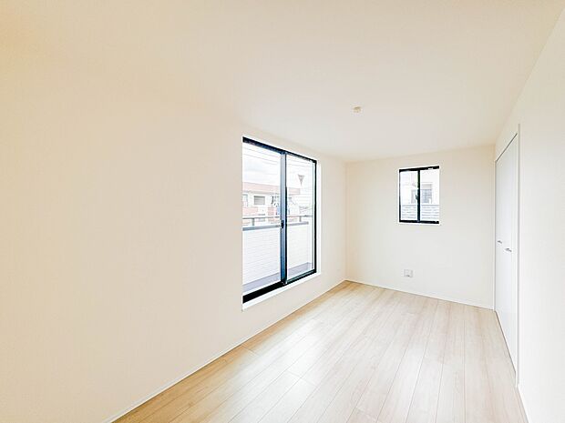 【洋室】充実した生活は伸びやかな居室空間から始まります。快適に・伸びやかに。心の潤いを求める方々へ。